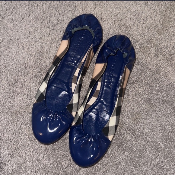 Burberry Ballet Flats - Picture 1 of 2